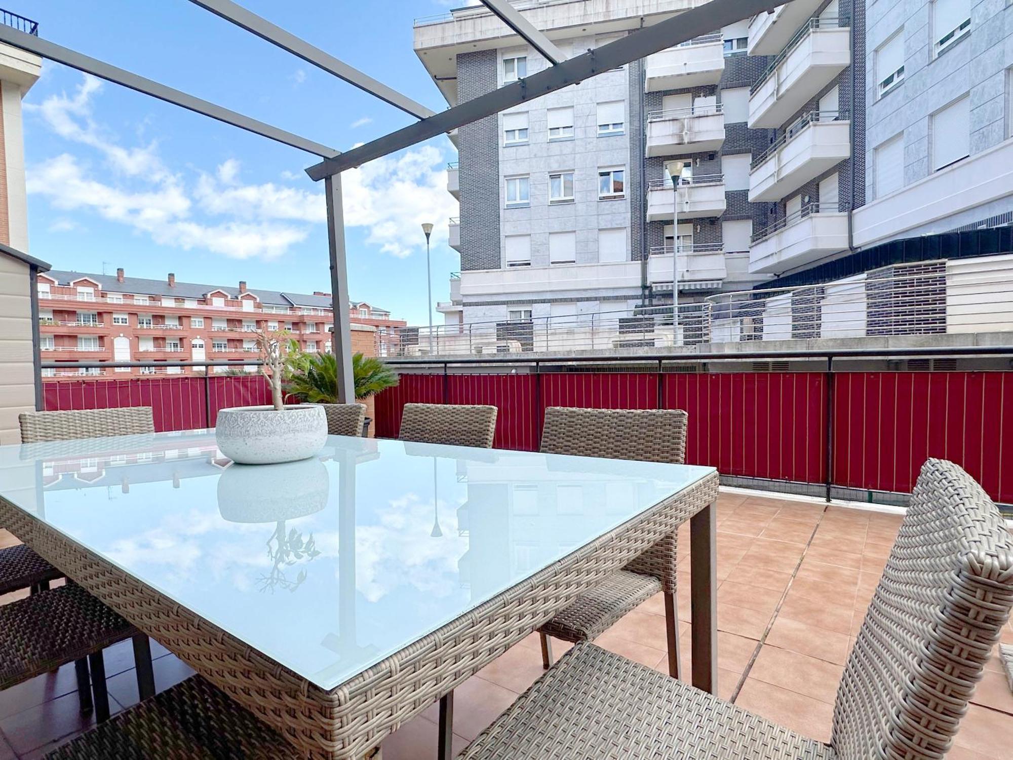 Apartamento Con Gran Terraza En El Centro Apartment Castro Urdiales Luaran gambar